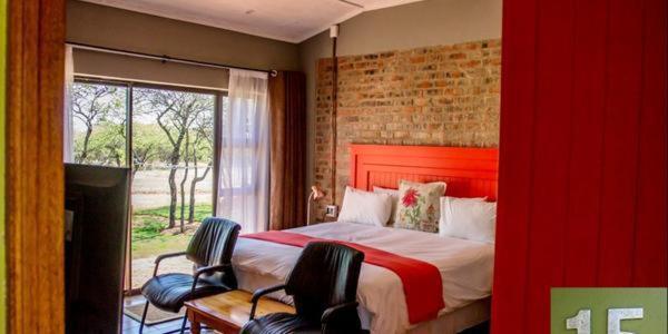 Chameleon Bush Lodge Hammanskraal Exterior photo